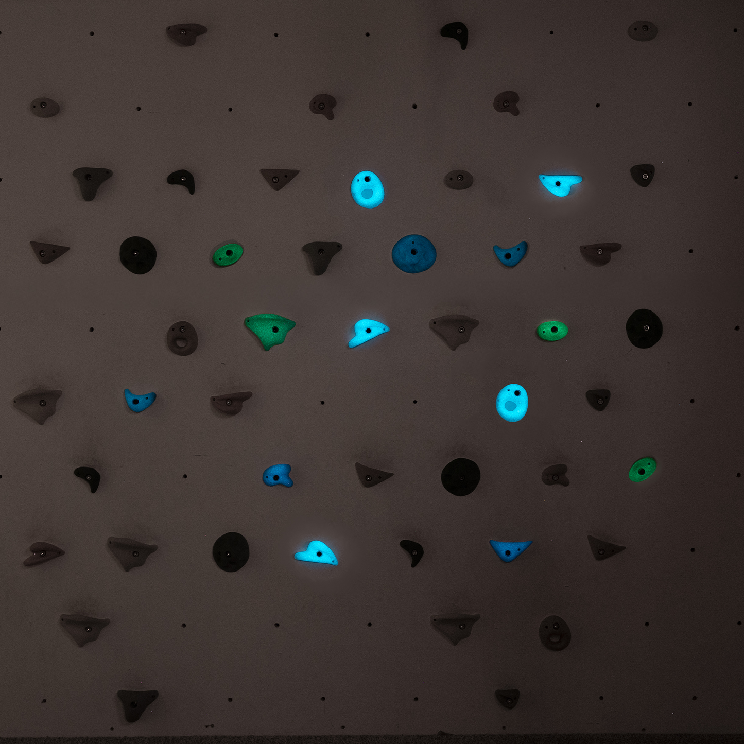 Premium Rock Climbing Holds (Aurora) - Glow-in-the-Dark Rock Climbing Holds Everett & Avery Co.