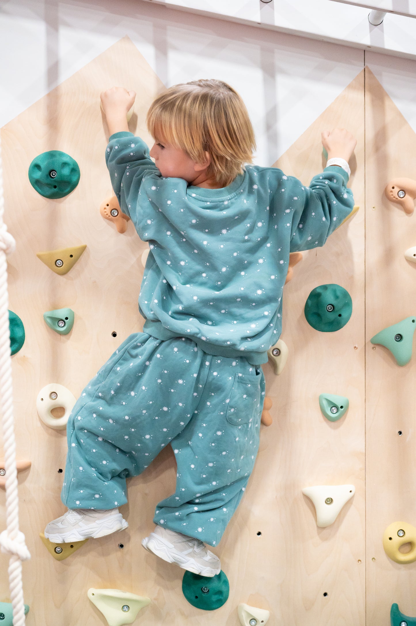 Half Wall Starter Kit (Earth Tones) Everett & Avery Co.