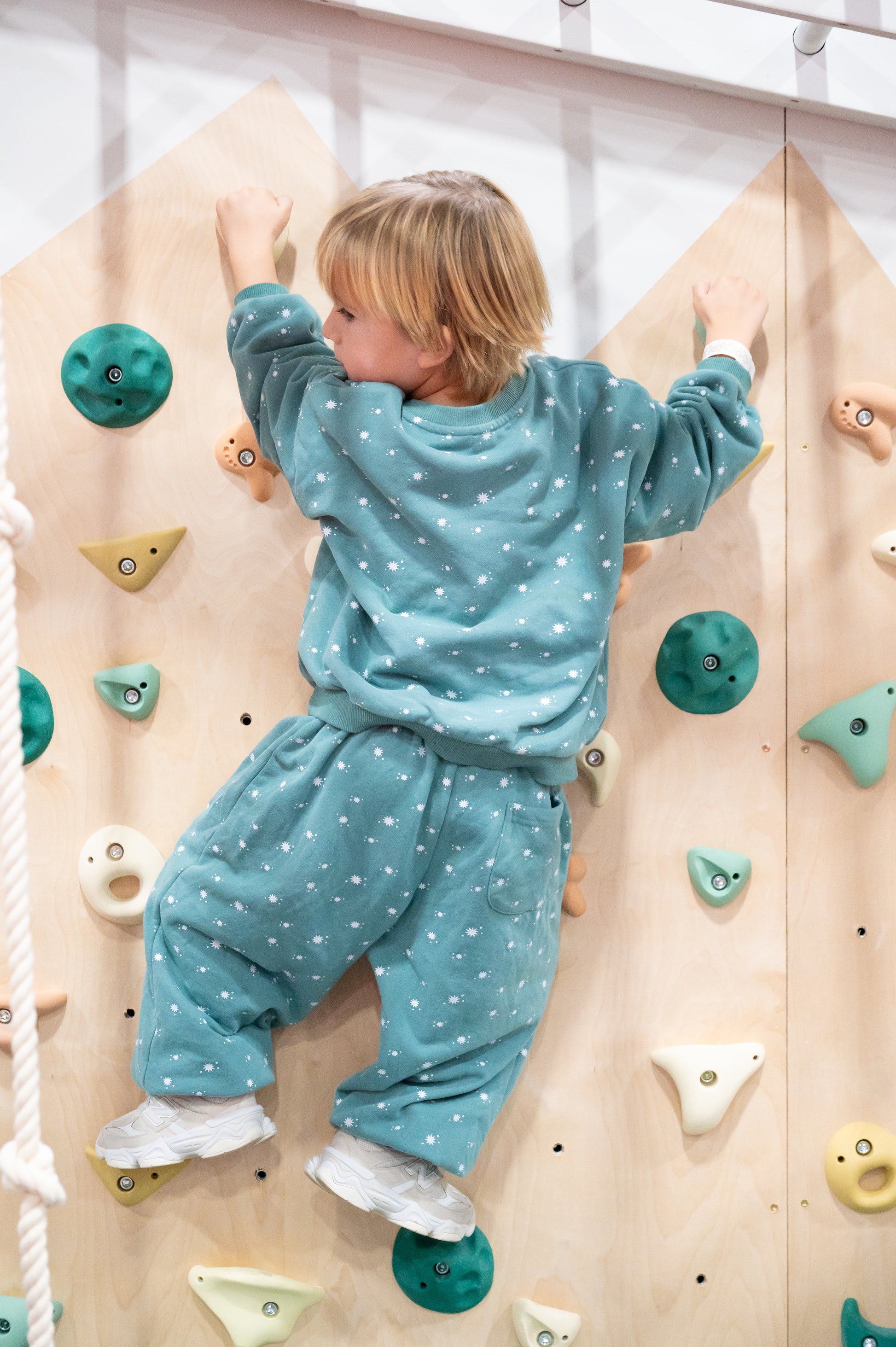 Half Wall Starter Kit (Earth Tones) Everett & Avery Co.